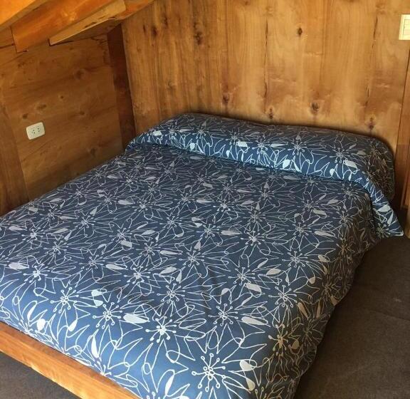 חדר אקונומי, Hostal Las Natalias