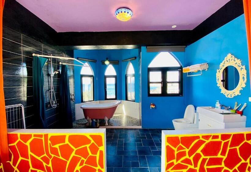 اتاق لوکس با چشم‌انداز دریا, 綠島寧靜海潛水 城堡館 Twinkleocean Diving Hostel