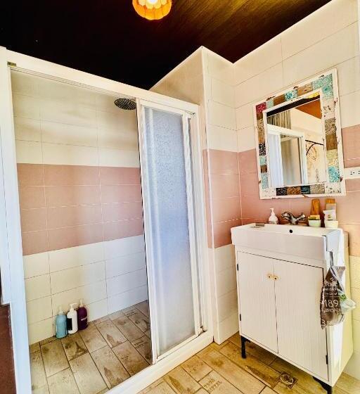 اتاق استاندارد با چشم‌انداز دریا, 綠島寧靜海潛水 城堡館 Twinkleocean Diving Hostel