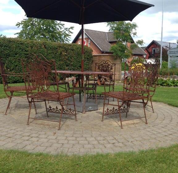 חדר משפחתי חדר אמבטיה משותף, Birkende Bed And Breakfast