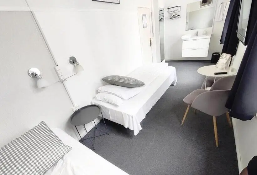 バス共有のスタンダードルーム, Centralhotellet