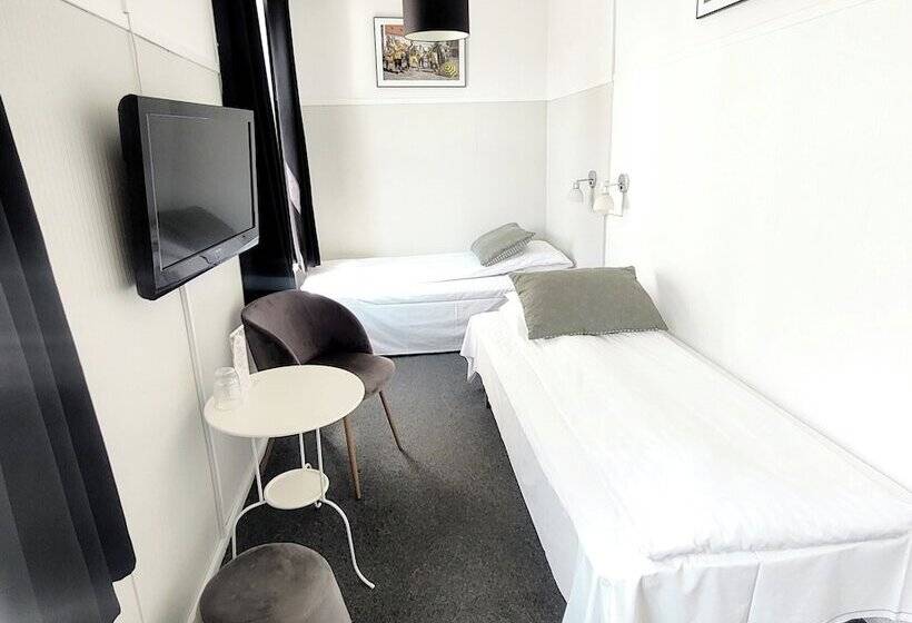 스탠다드 룸 공동 욕실, Centralhotellet