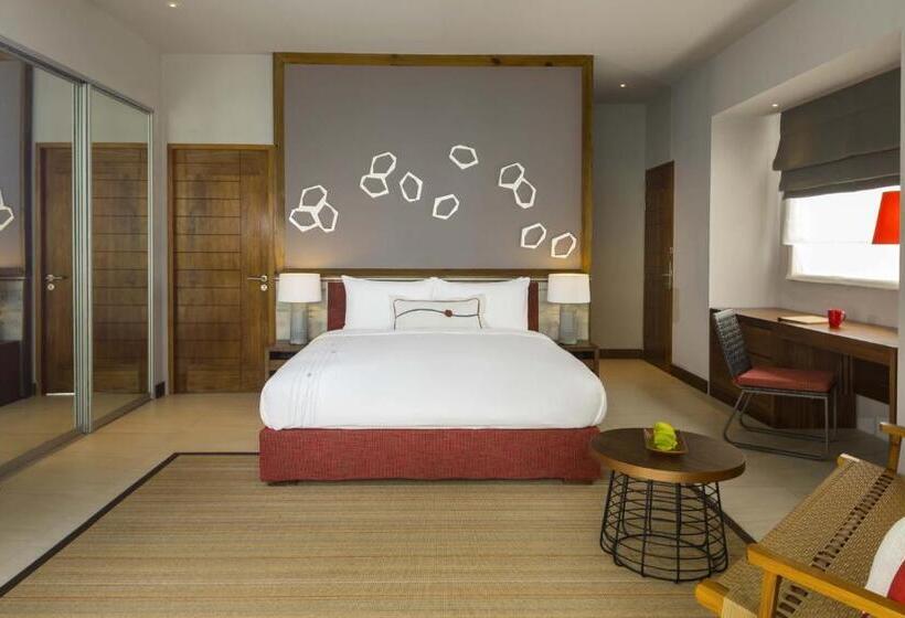 Bungalow Deluxe, Dhigali Maldives A Premium All Inclusive Resort