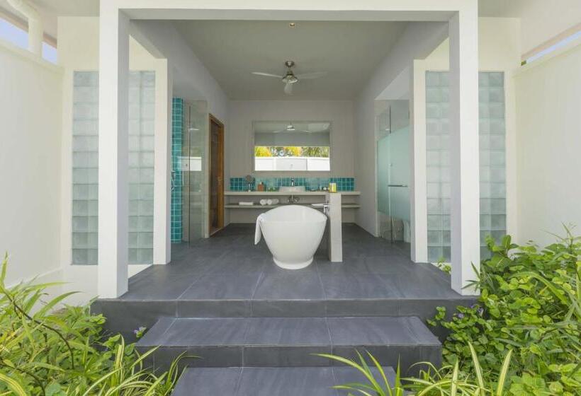 ویلای 1 خوابه, Dhigali Maldives   A Premium All Inclusive Resort