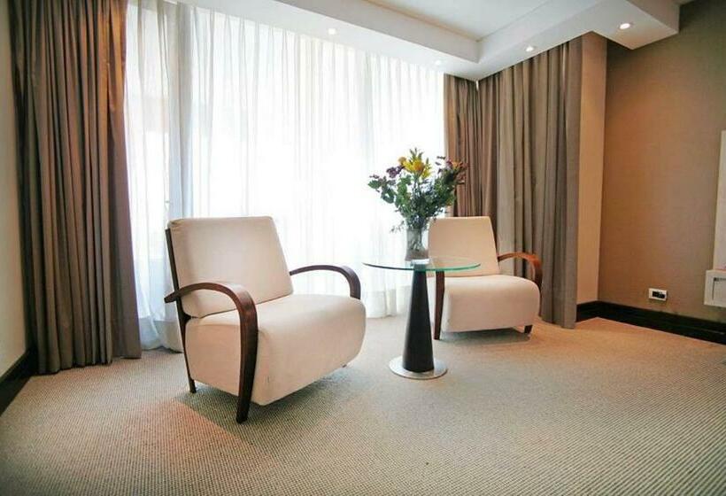 스탠다드 룸, Antay Casino