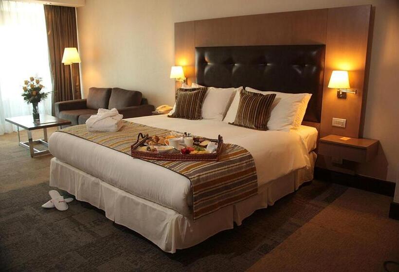 주니어 스위트, Antay Casino