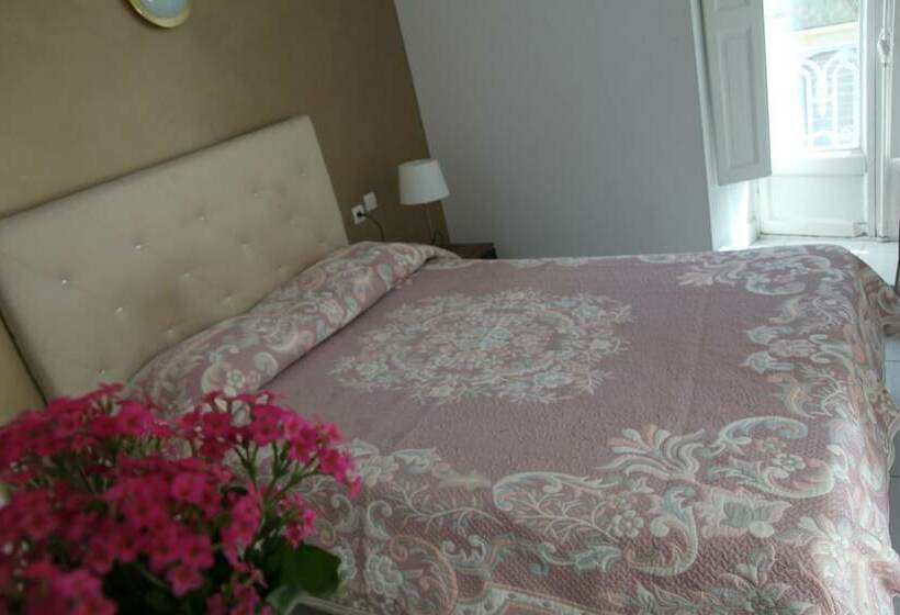 スタンダードルーム, California