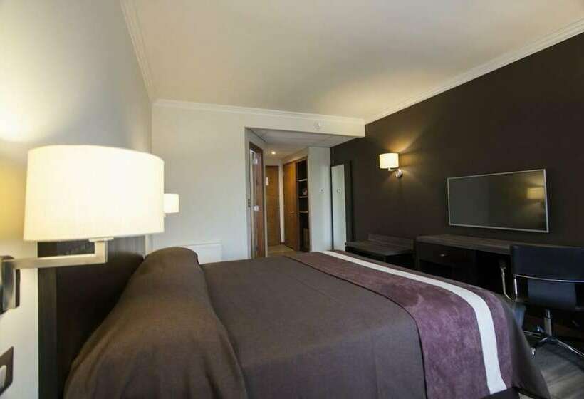 스탠다드 룸, Diego De Almagro Osorno