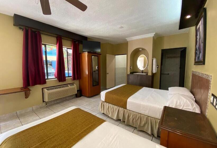 غرفة قياسية ثلاثية, Hacienda Del Viejo