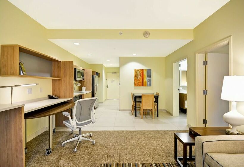 Suite, Home2 Suites By Hilton Dallas Addison