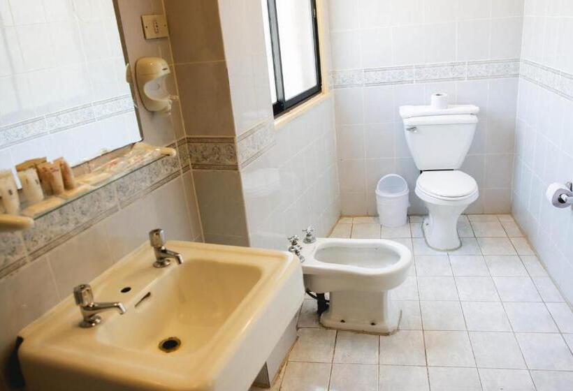 חדר קלאסי לארבעה, Casona Rondó