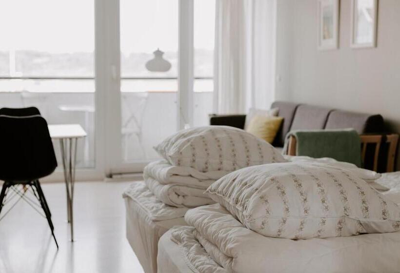 סטודיו סטנדרטי נוף לים, Sandvig Havn