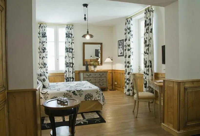 Standard-invahuone, Villa Héloïse Hôtel 3 étoiles
