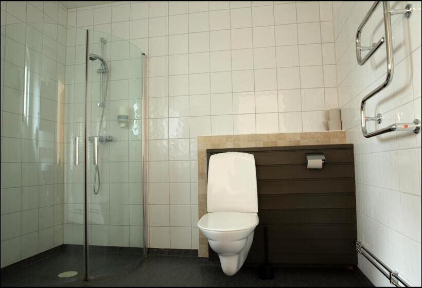 Номер Стандарт, Varbergs Gk Västra Hotell