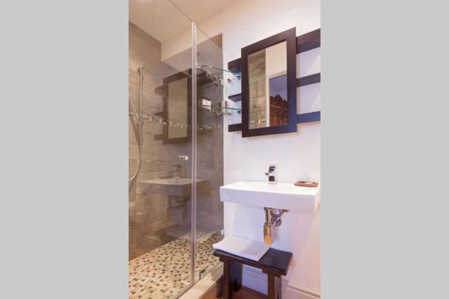 Habitació Estàndard, Number5 Guesthouse