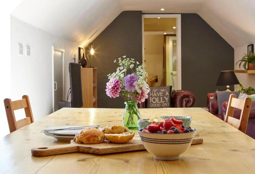 침실 1개 아파트, The Den At Backwell Down