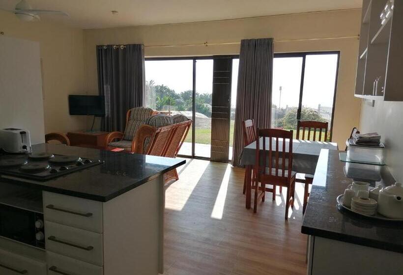 Апартаменты 1 Спальня Вид на Море, Glenmore Sands Beach Resort