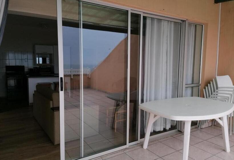 בקתה, Glenmore Sands Beach Resort