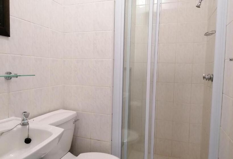 Хижина, Glenmore Sands Beach Resort
