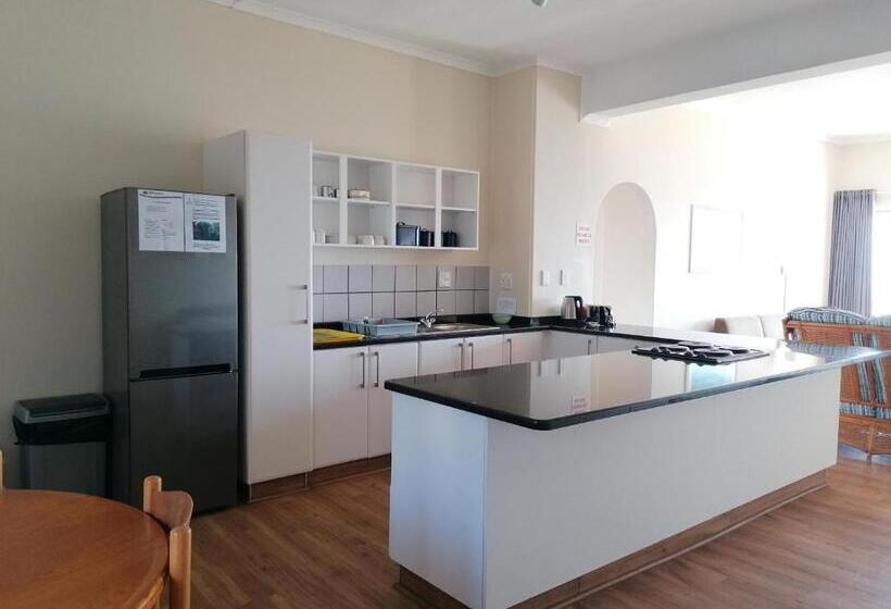 דירת 3 חדרים נוף לים, Glenmore Sands Beach Resort