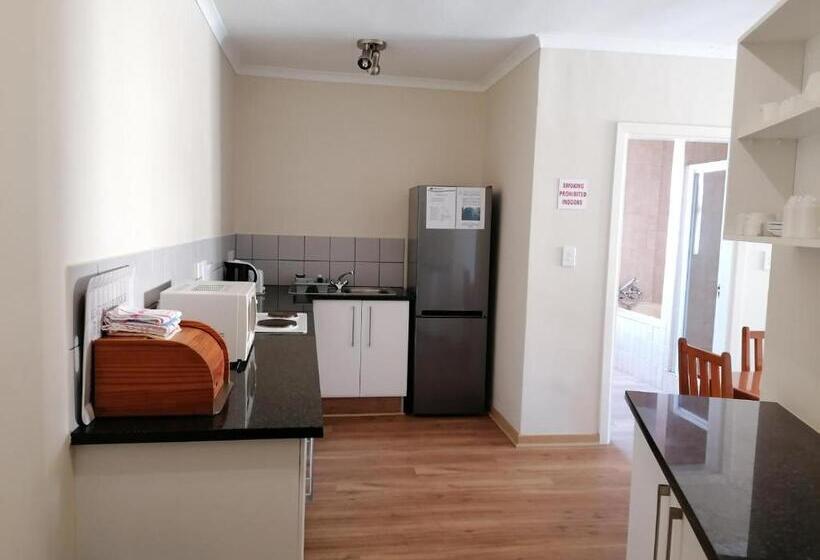 דירת חדר, Glenmore Sands Beach Resort