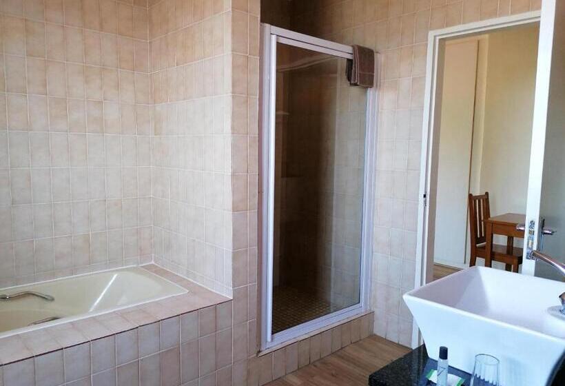 Апартаменты 1 Спальня, Glenmore Sands Beach Resort