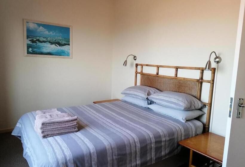 דירת חדר, Glenmore Sands Beach Resort