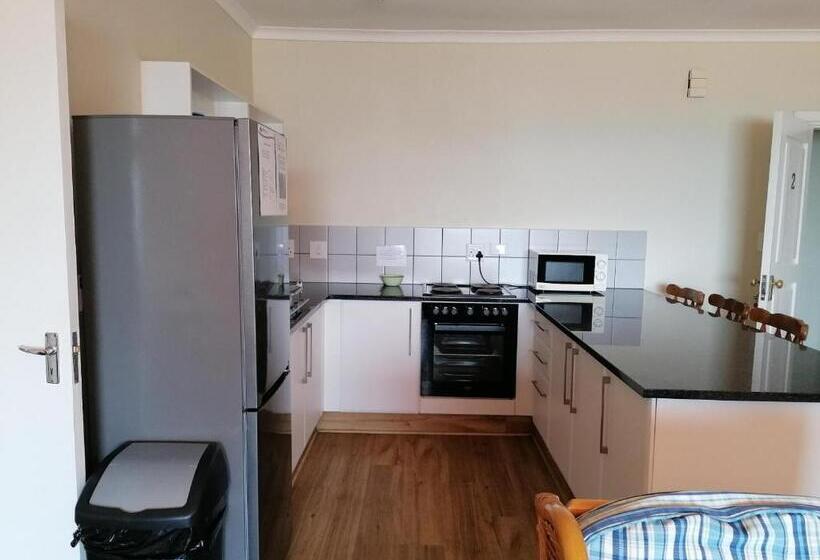 דירת חדר, Glenmore Sands Beach Resort