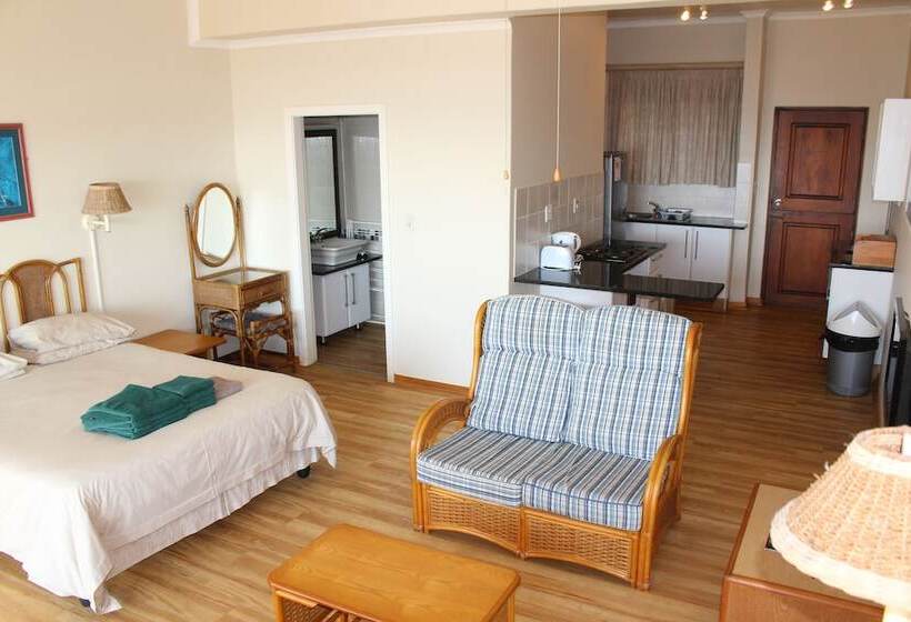Студия Стандарт, Glenmore Sands Beach Resort