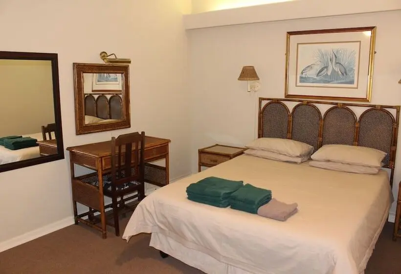 Huoneisto 1 Makuuhuone Merinäkymä, Glenmore Sands Beach Resort