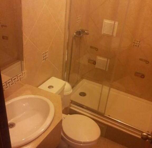 Номер Стандарт Трехместный, Amaru