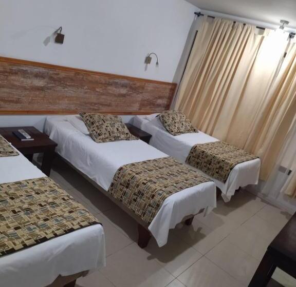 Номер Стандарт Трехместный, Amaru