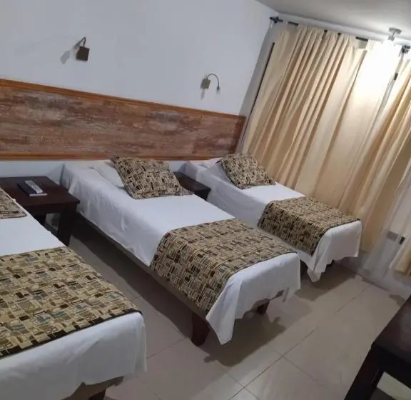 3-Bett-Standardzimmer, Amaru