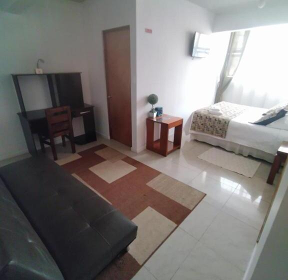 Номер Superior, Amaru