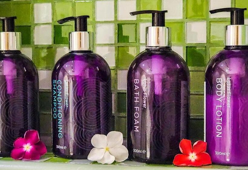 اتاق لوکس, Centara Muscat Hotel Oman