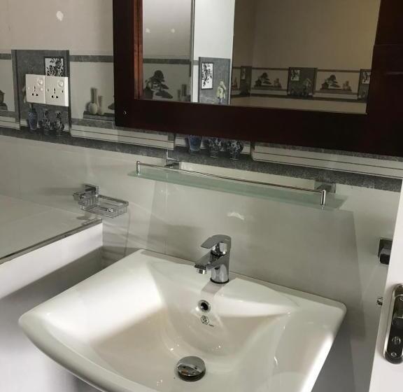 Superior Rum, Ella Hide View