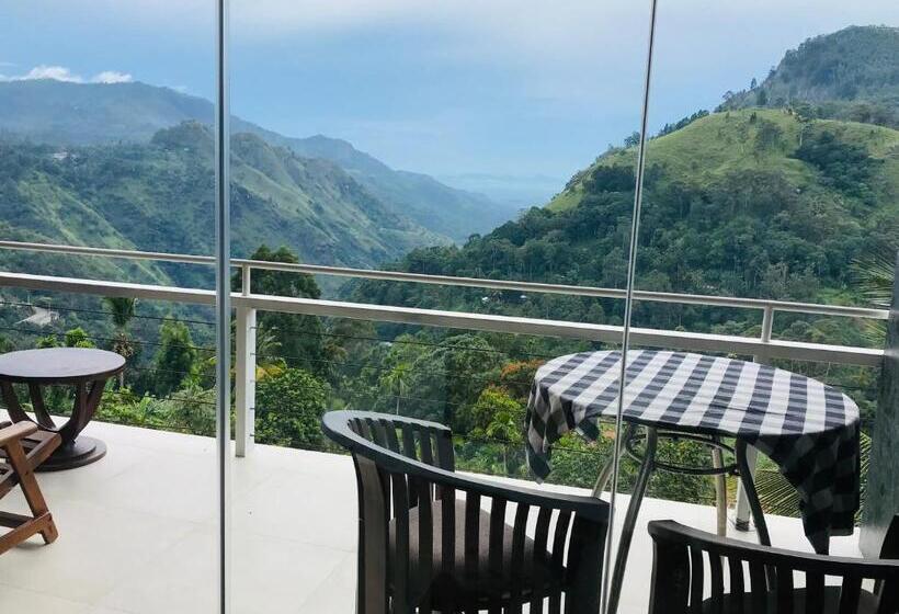 Superior Rum, Ella Hide View