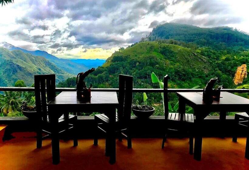 Deluxrum med Balkong, Ella Hide View