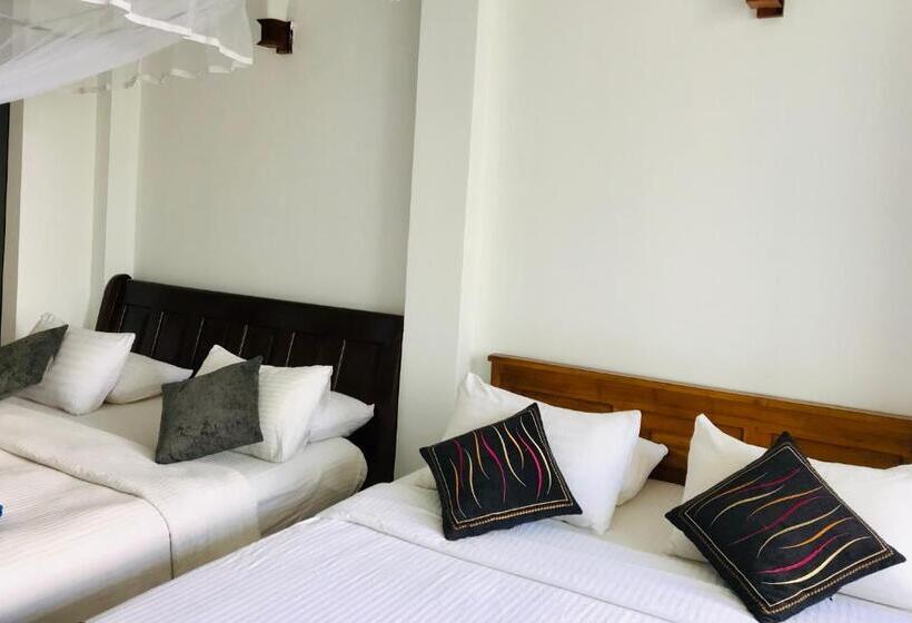 Familjerum Bergsutsikt, Ella Hide View