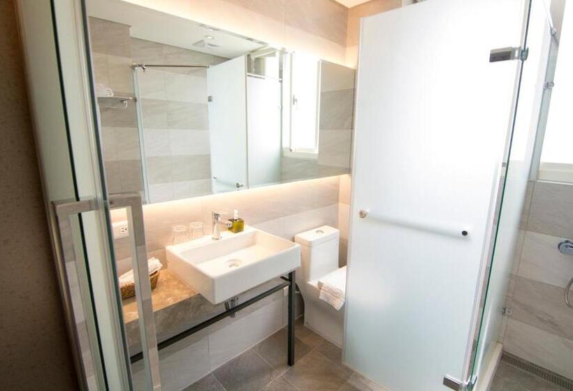 اتاق استاندارد, O2 Hotel Taipei Main Station