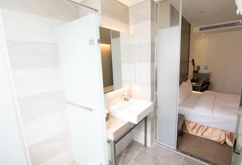 اتاق استاندارد یک نفره, O2 Hotel Taipei Main Station