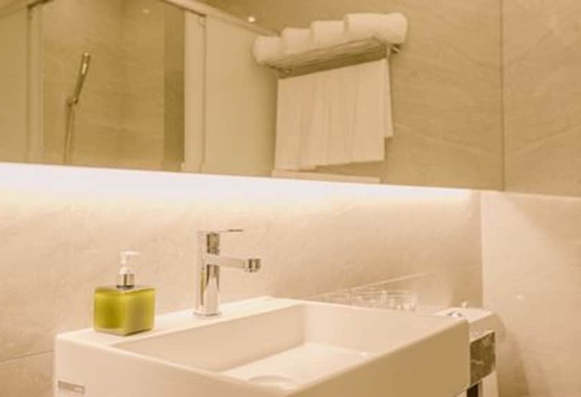 اتاق استاندارد یک نفره, O2 Hotel Taipei Main Station