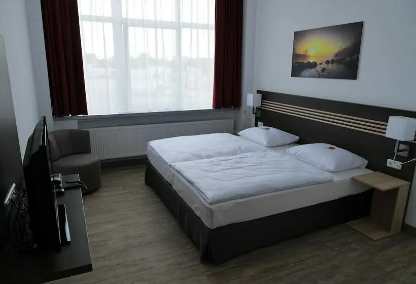 スタンダードルーム, Ruhr Inn