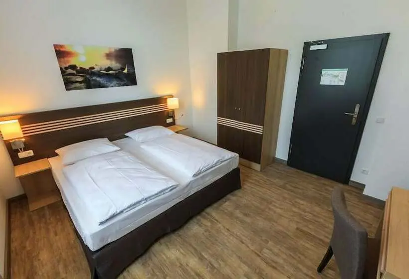 スタンダードルーム, Ruhr Inn