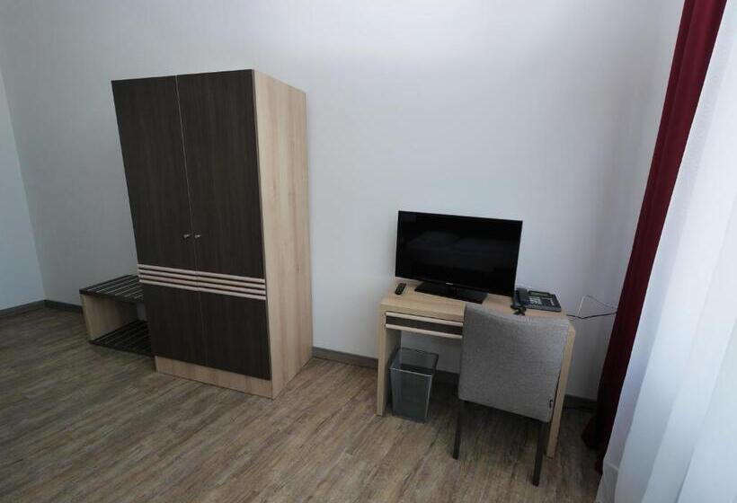 Номер Стандарт Индивидуальный, Ruhr Inn