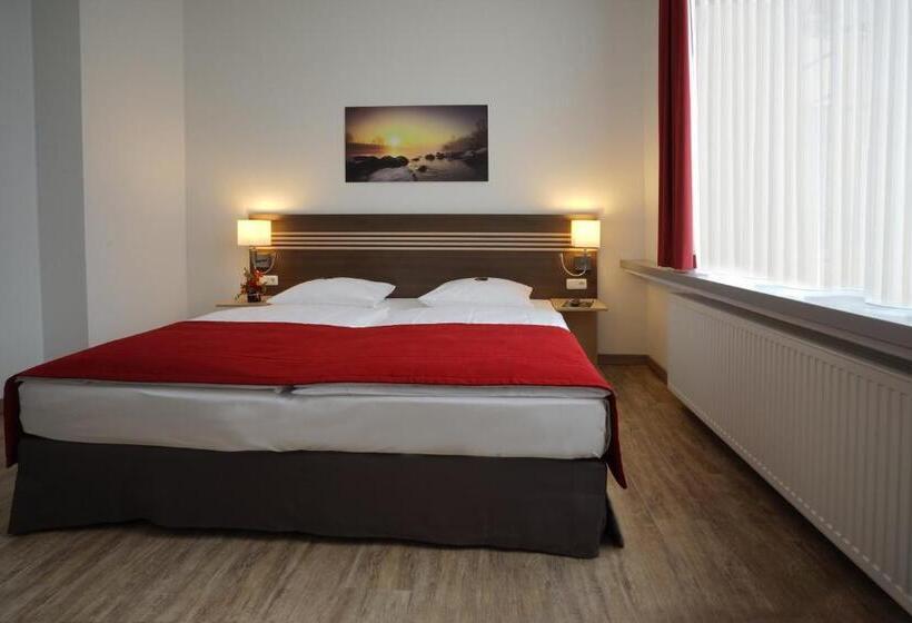Номер Стандарт, Ruhr Inn
