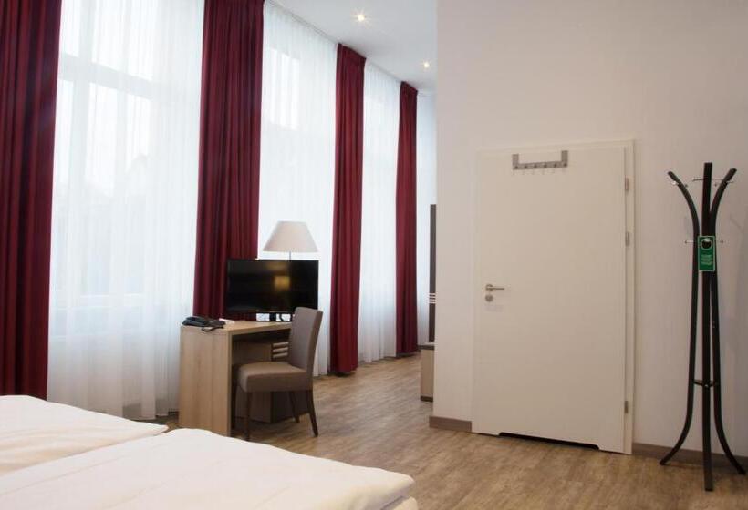 适合残疾人使用的标准间, Ruhr Inn