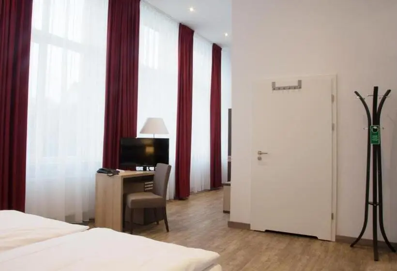 身障者適用スタンダードルーム, Ruhr Inn