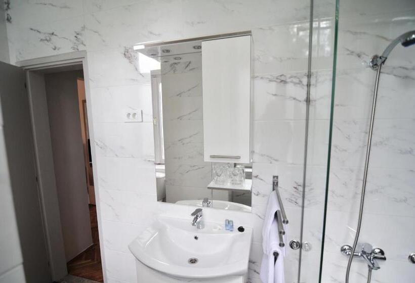 Номер Стандарт, Villa Laurel