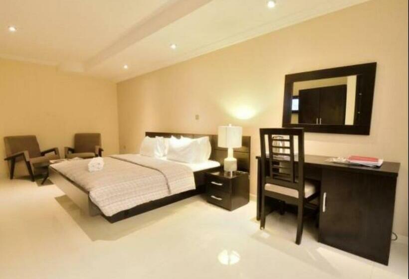 سوییت اجرایی, Villa Thirty Three